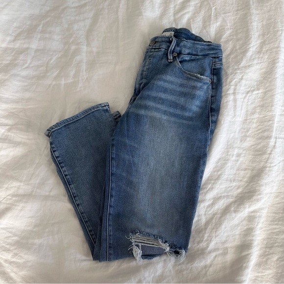 GOOD AMERICAN ALWAYS FITS GOOD LEGS STRAIGHT JEANS - Picture 4 of 4